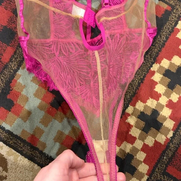 Women’s Fashionnova body suit - Picture 7 of 8